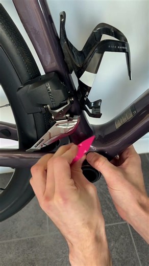 Bottom Bracket Shell Protector being fitted to a Giant TCR Advanced