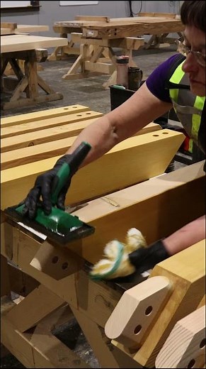 Hand Staining Timber With Autumn Gold Stain #woodworking #staining #timber #timberframing