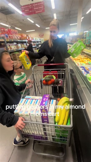 almond mom takes on grocery outlet #almondmom #healthnut #momsoftiktok #healthyqueen #viral