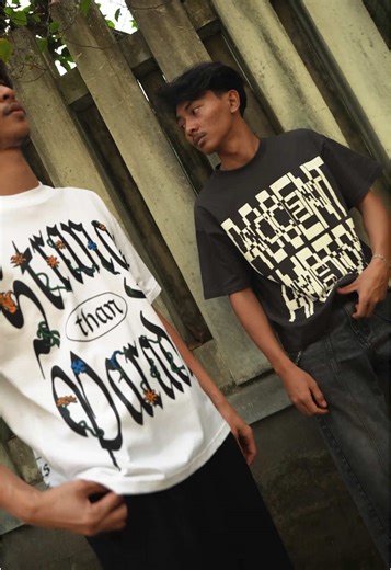 Discover Timeless Streetwear with Boxy Oversized Tees