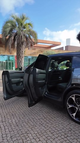 All Doors Open Automatically