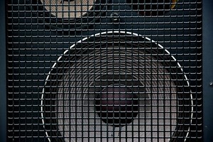 The Advantages of 4 Conductor Vs. 2 Conductor Speaker Wire