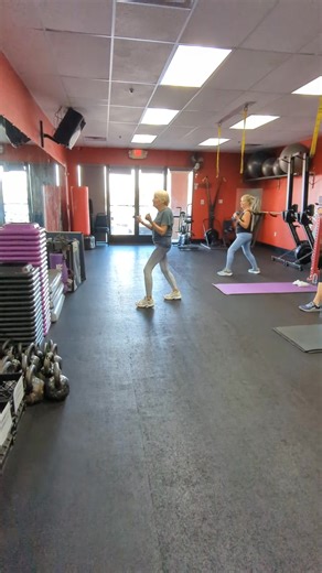 🌟 Meet Karen — Our Senior Wise Instructor at Snap Fitness Cottonwood! 🌟 Karen brings fun, energy, and experience to every class she teaches! 💪 From Fit Classic and Chair Yoga to Sculpt & Stretch, Bone, Brain & Balance, and Chill, she helps members of all fitness levels stay active, flexible, and strong — both physically and mentally. 🙌 If you’re looking for a supportive, welcoming environment to move, stretch, and feel your best, Karen’s classes are for YOU! 💥 🗓️ Classes held Monday–Thursd