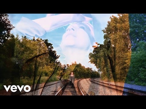 Irem Bekter - Mi Casa (A Migrant's Story) [Official Video] ft. Lu Horta