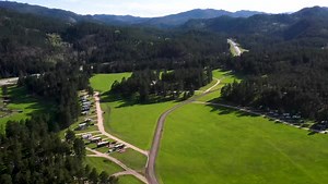 Camping is 𝙖𝙡𝙬𝙖𝙮𝙨 the answer 😇 Learn more: bit.ly/3qcvOmV | Good Sam