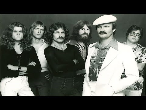 Starbuck ~ Moonlight Feels Right (1976)