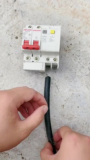 60K views · 723 reactions | Heavy duty multifunctional wire stripping pliers#electrician #FacebookPage #viralreelsfb #fbreelsfyp??viral #trendingproducts #reelsfb? #shortsfeed #fbshrt | Electrical Expert | Facebook