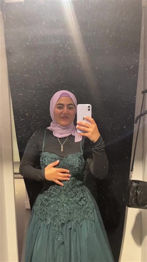 Fashion Fails: Ripped Dress Experiment Gone Wrong