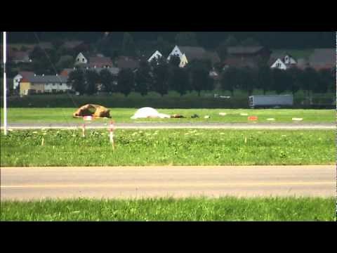 Airpower - Unfall Fallschirmspringer