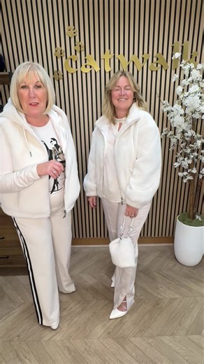 Monari - Glamour Nights See something you'd love? ❤️ To reserve for posting or in store collection: Send a PM with item details Or call the shop on 01324 636343 📦 Postage is £5 or free on orders over £99 😻 Pop in for a visit and see the full range. ⏰ Open Mon-Sat 9.30 to 5pm 📍 16-18 Princes Street, Falkirk FK1 1NE 🌍 www.catwalk-falkirk.co.uk | Catwalk