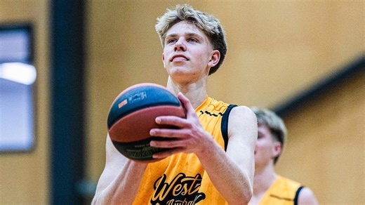NBL Next Star Luke Paul turned heads at the U18 National Championships representing Western Australia 🤩He dropped a game-high 38 points against Victoria Country, and backed it up with another 30-piece against NSW Country 🔥🎥: Kommunity TVRead more: https://t.co/vZj5mp383E