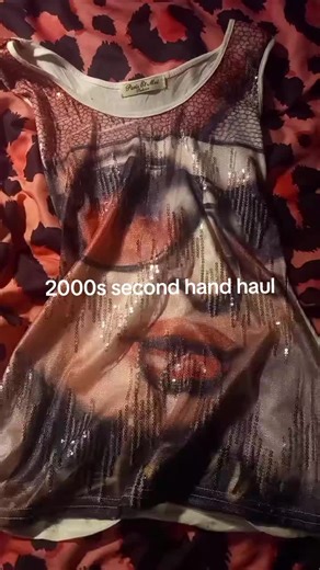#2000s #foryou #fyp #secondhand