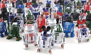 Make your own Star Wars droid at Disney World