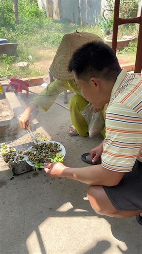 Sò Lông Nướng Mỡ Hành: Món Ngon Cực Kỳ Đặc Biệt