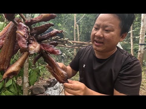 Jungle Cooking: Smoked Pork & Fresh River Fish