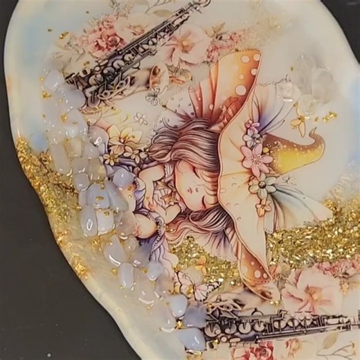 Fairy tray with crystals | Pinny Bruce