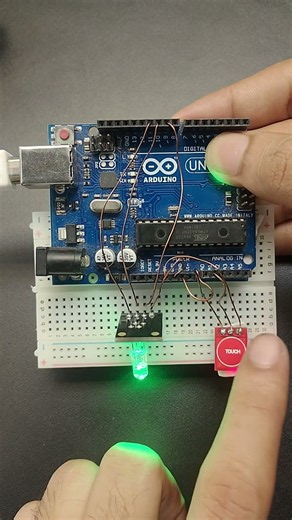 DIY RGB LED Loop is So Satisfying | Arduino with Mobile #led lights #arduino #shorts