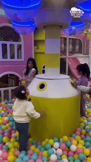 🎉 Həftəsonu əyləncəsi üçün ünvan bəllidir – Funland! Gəlin, əyləncəyə qoşulun! 🎢✨