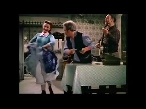 Mitzi Gaynor's little dance - Golden Girl (1951)