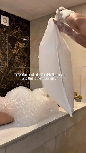 You booked a Turkish Hammam… and this is the final step. ✨🫧☕ After the warmth, the cleanse, the scrub, and the cloud-like foam massage, you get to slow down with complimentary tea and light refreshments. The perfect ending to a deeply relaxing ritual. 🤍 Experience includes: 🧖‍♀️ 15-minute sauna 🌫️ 15-minute steam room 🫧 Full-body cleanse with traditional Beldi soap ✨ Full-body exfoliation using a Kessa glove ☁️ Luxurious foam massage ☕ Complimentary tea & light refreshments to finish Treat