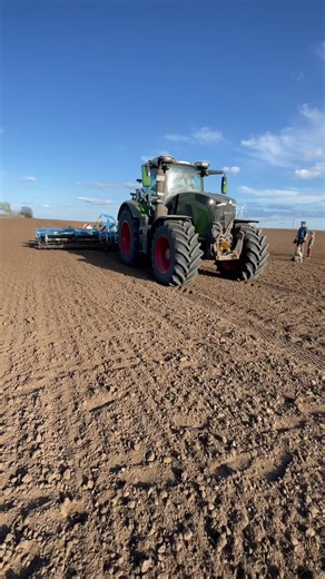 Fendt 832 Sommer: Mehr mit dem Fendt 832 Traktor