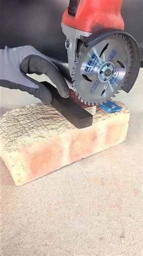 Tips for cutting wood using an angle grinder on brick #shorts #tips