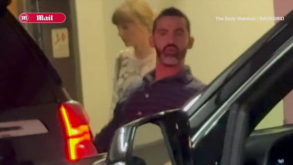 Taylor Swift, Selena Gomez and Zoe Kravitz enjoy girls night out in Los Angeles