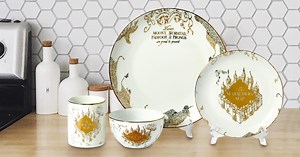 Magical Harry Potter Plate Set Inspired By The Marauder's Map | Chip and Company