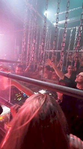 Cage rave with Juliet Fox ⛓️ | Techno Station