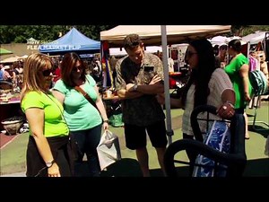 Artsy vs Bloggers Showdown | Flea Market Flip | HGTV Asia