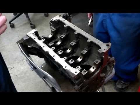 Checking main bearing bore alignment