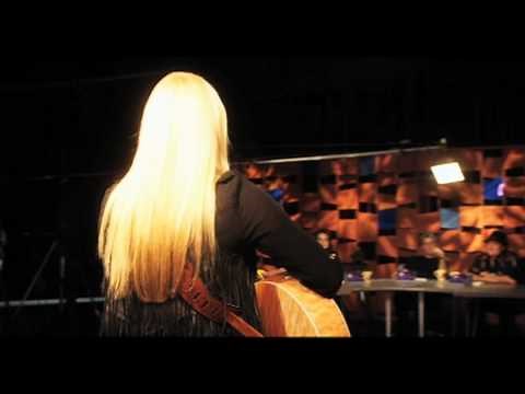 Jessica Tyler - "Mr. Perfect" official music video