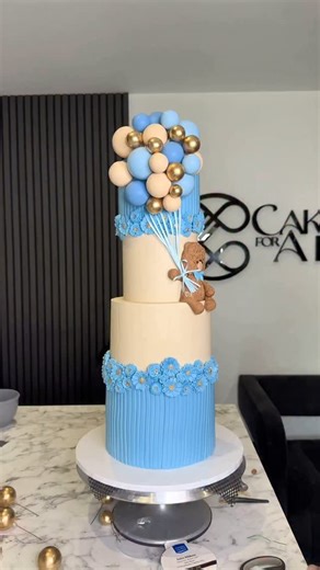 12K views · 732 reactions | My scream said it all  my heart left my chest!!!Moral of the story: Once the cake is perfect stop touching it!!!! Glad I handled it like a boss  Once a cake stresses me like this I know it’s going to bang!!! #cake#ganachecake#ganache#teddybearcake#cakeideas#cakeinspo#cakedecoration#cakeofinstagram#cakecakecake | Cakesforall | Facebook