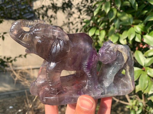 6.2“ Fluorite Crystal Elephant Skull: Crystal Healing, Home Decor - Etsy