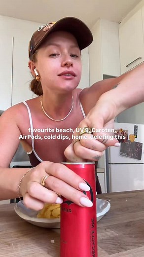 5.6K views · 862 reactions | The sign off is crazzyyy but this is what I call self care… (I’m in my luteal phase)  #sandwich #beachday #uv9 #lunch | Jasmin's Eats | Facebook