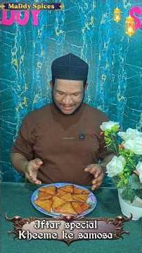 Ramzan Mein Aisi Iftari😍 Kheeme Ke Garma Garam Samosa 🤤🔥 #shortsfeed #samosa #ramadan #food #recipe