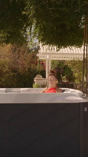 2.5K views · 15 reactions | Dive into relaxation and share laughter and smiles in Sundance Spas' luxurious hot tubs, perfect for easing away the day's stress while having fun. https://bit.ly/3zYjteZ #SundanceSpas #SundanceLife #HotTub #Relaxation #Fun | Sundance Spas | Facebook