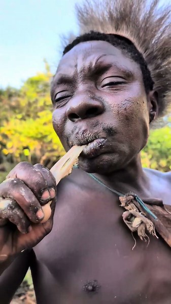 The daily life and diet of the Hazarbi tribe #anthropology #africanfolktales