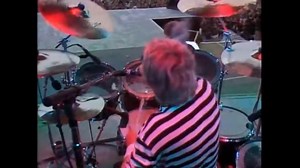 Queen Live At Wembley