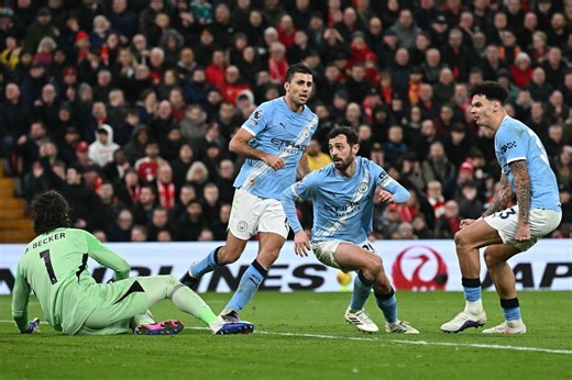Man City keep title race alive with win over Liverpool | Flashscore.co.uk