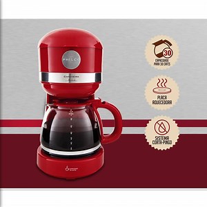 99K views · 456 reactions | A Philco tem uma linha inteira com todo o charme e estilo retrô em produtos para deixar sua cozinha mais linda e prática. Com capacidade de até 30 cafézinhos, reservatório com capacidade de 1,2L, jarra de vidro e filtro permanente que dispensa o uso do papel e facilita a limpeza, a Cafeteira PCF38V é toque final para uma cozinha cheia de charme. Acesse https://bit.ly/2Bz24Mp e peça mais esse mimo para sua cozinha. | Philco Brasil | Facebook