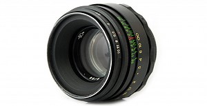 The Batman Film Uses Vintage Helios 44 Anamorphic Lenses | 4K Shooters