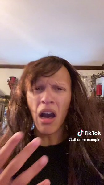 Funny Spanish Mom Moment: 'Hola, Mama' Fail