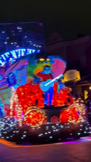 417 reactions · 25 shares | Disney Starlight Parade Coco Edition! This float is so colorful. I just wish it had dancers and more characters from the movie. Have you seen it? Share your thoughts. Magic Kingdom nighttime parade Walt Disney World | Unofficial Disney Character Hunting Guide | Facebook