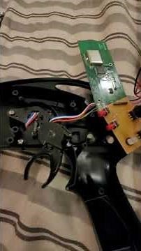 fixing the trigger on Traxxas TQi remote