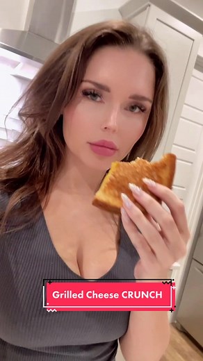 This crunch was too satisfying to not post. #asmr #eatingasmr #mukbang | asmr eating