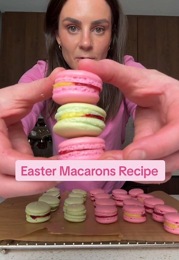 The cutest little Easter macarons recipe 🥰💕 RIP to the blue ones 😂 I hope everyone has a fantastic long weekend! #baking #macarons #macaronsrecipe #easterdessert #dessertrecipe #desert #beldoesstuff