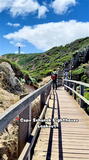 Explore Cape Schanck Lighthouse Lookout