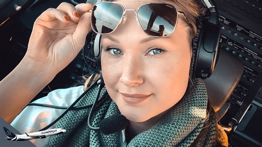 Breathtaking cockpit view in amsterdam✨