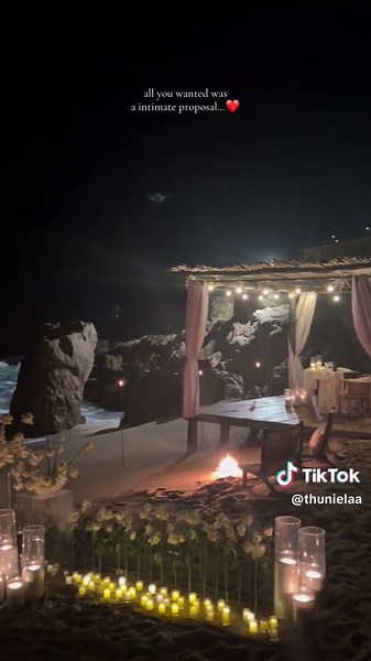 Intimate Beach Engagement Proposal Moments